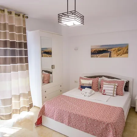 Sophia 2 Apartment Mamaia