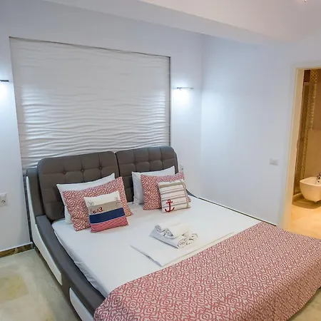 Sophia 2 Апартаменты *